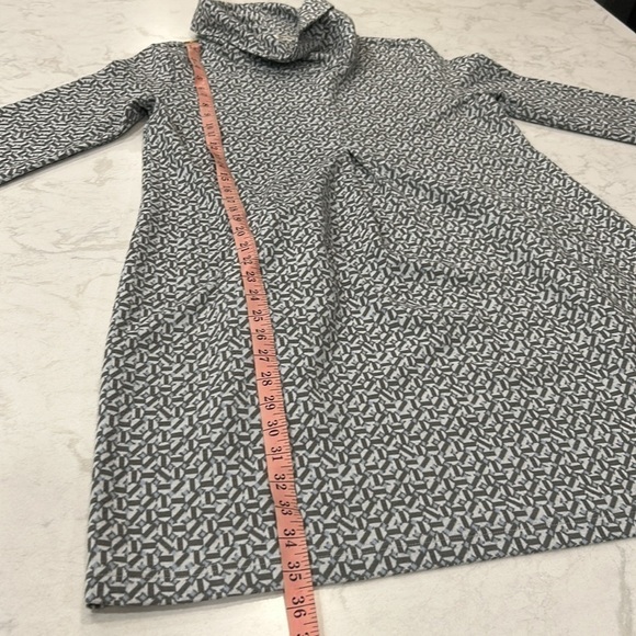 Tyler Böe Kim Cowl Neck Shift Dress in Blue Grey Print Size Large - Picture 10 of 16